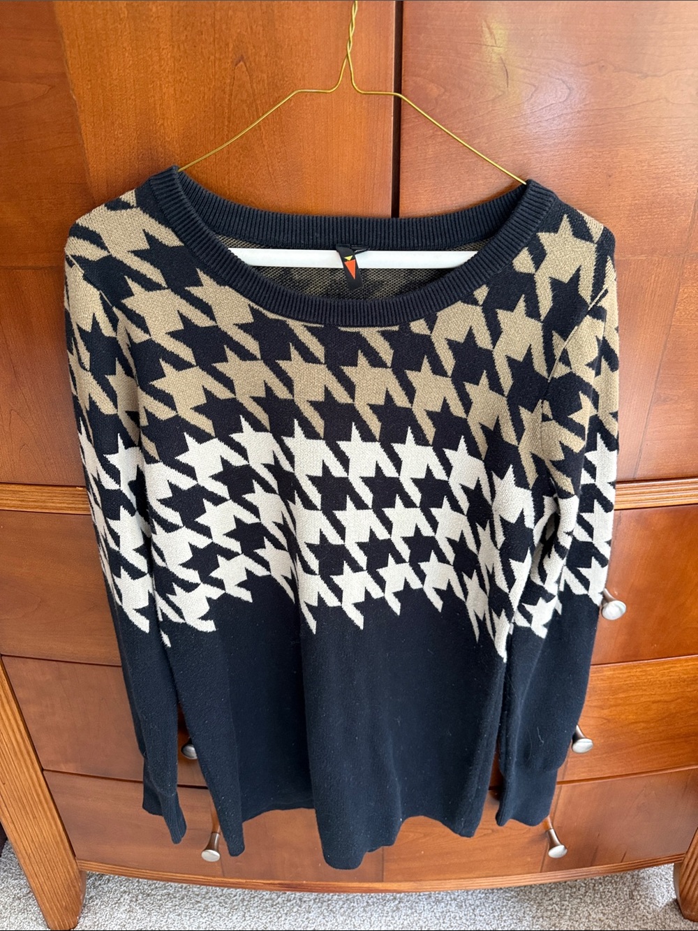 Kerrits Black & Cream Houndstooth Crew Sweater